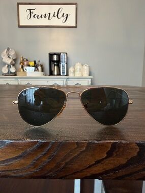 Ray-Ban Aviator Sunglasses Gold Frame with Dark Smoked Out Lenses